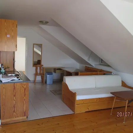 Residence-josef Szakony
